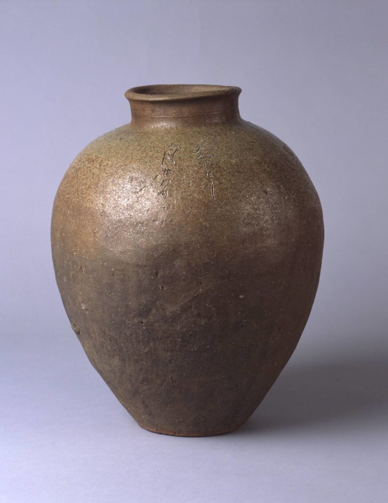 青銅製壺吉秀作大正十三年