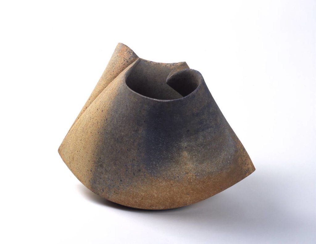 九谷焼 遊環付 太鼓胴花生 明治骨董 共箱 手描き 旧家蔵出し コレクター放出 九谷焼 遊環付 太鼓胴花生 明治骨董 共箱 手描き 旧家蔵出し